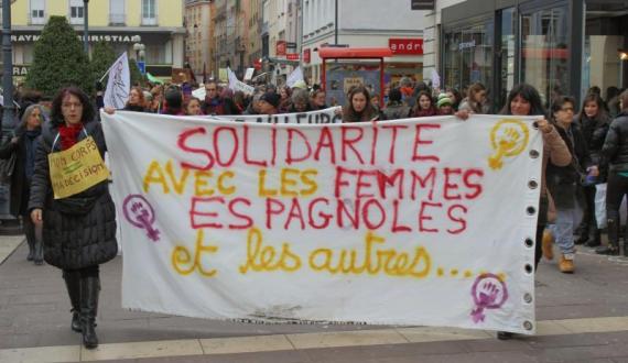 IVG en danger en Espagne: manifestation de soutien aux espagnol-e-s, 1er février 2014 à Grenoble